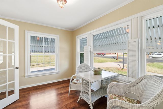 405 S White Oak Rd, White Oak, TX 75693