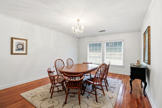 405 S White Oak Rd, White Oak, TX 75693