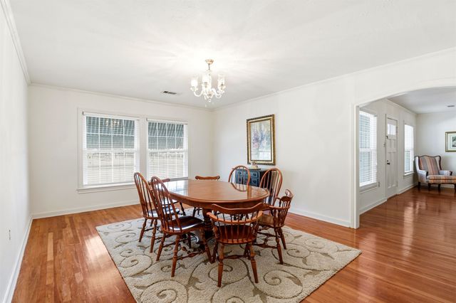 405 S White Oak Rd, White Oak, TX 75693