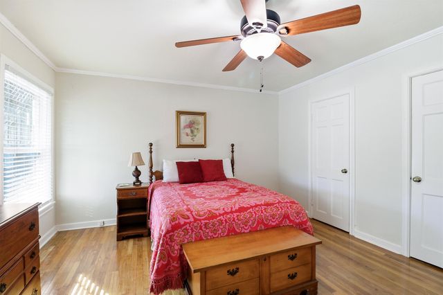 405 S White Oak Rd, White Oak, TX 75693