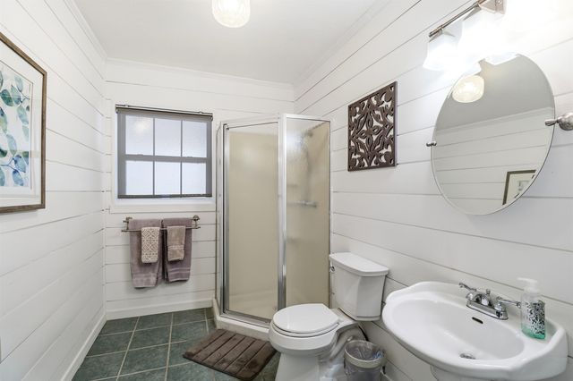 405 S White Oak Rd, White Oak, TX 75693