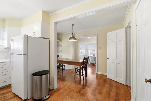 405 S White Oak Rd, White Oak, TX 75693