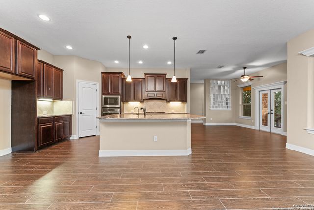 25219 Singing Rain, San Antonio, TX 78260