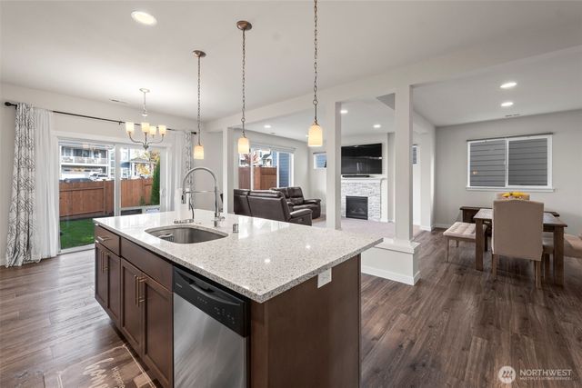 11349 Maple Tree Place NW, Silverdale, WA 98383