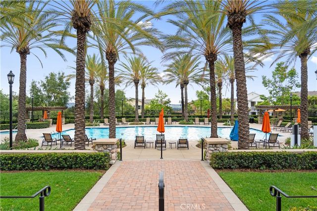 875 E Mountain Way C, Azusa, CA 91702