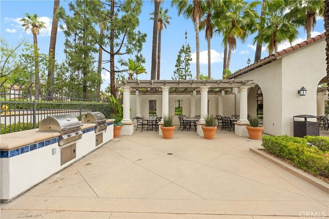 875 E Mountain Way C, Azusa, CA 91702
