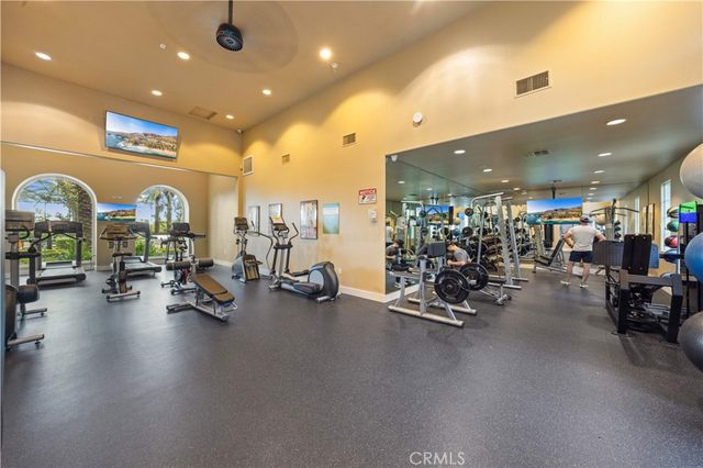 875 E Mountain Way C, Azusa, CA 91702