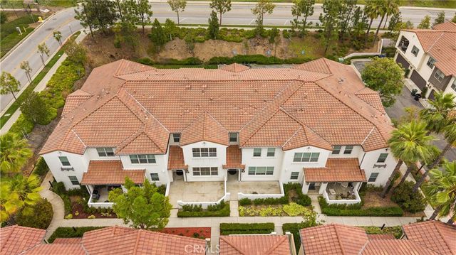 875 E Mountain Way C, Azusa, CA 91702