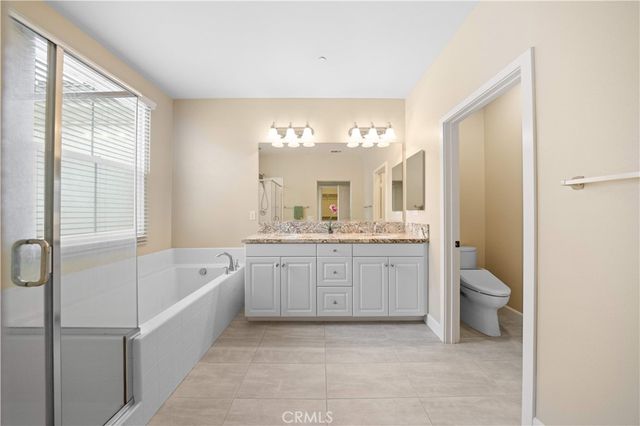 875 E Mountain Way C, Azusa, CA 91702