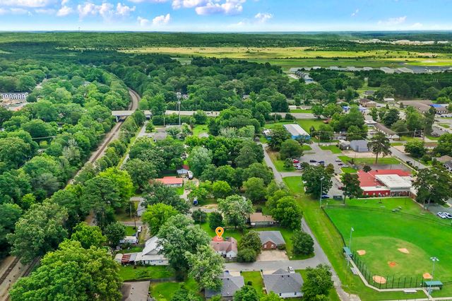 106 Short Street, Bryant, AR 72022