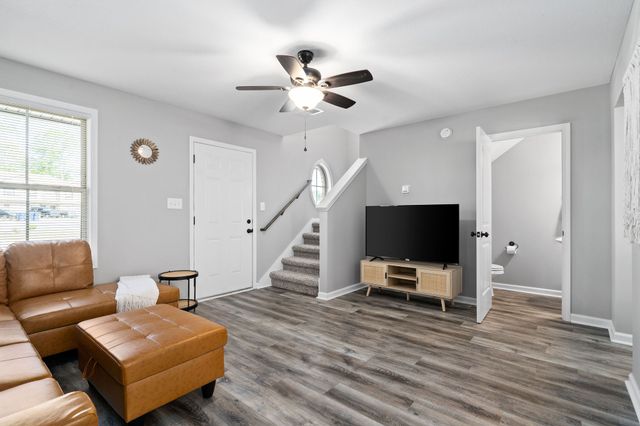 219 Smithson Ln Unit C, Clarksville, TN 37040