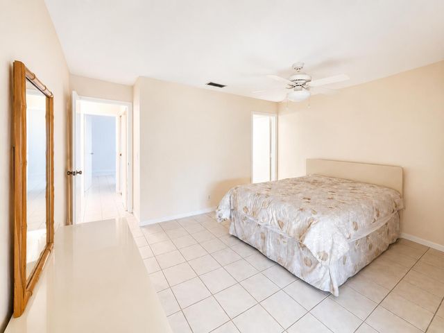 611 Sea Pine Way A, Greenacres, FL 33415