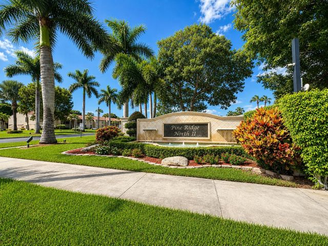 611 Sea Pine Way A, Greenacres, FL 33415