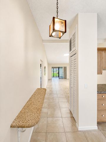 611 Sea Pine Way A, Greenacres, FL 33415