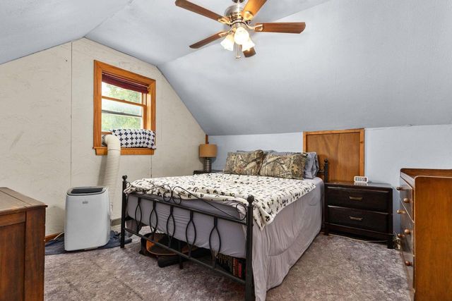 882 HIGGINS AVENUE, Neenah, WI 54956