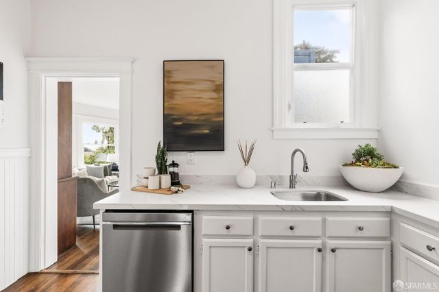 373 Chenery Street, San Francisco, CA 94131