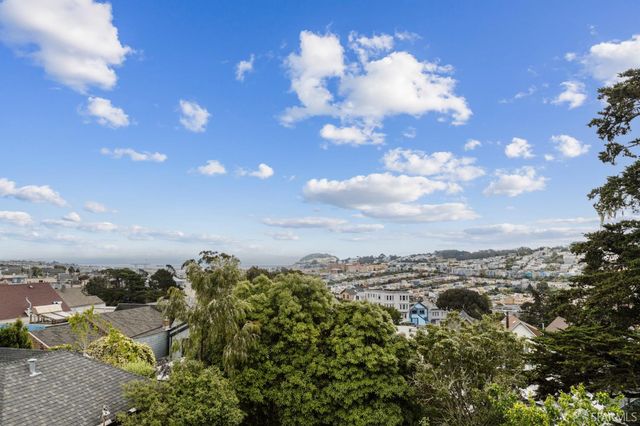 373 Chenery Street, San Francisco, CA 94131