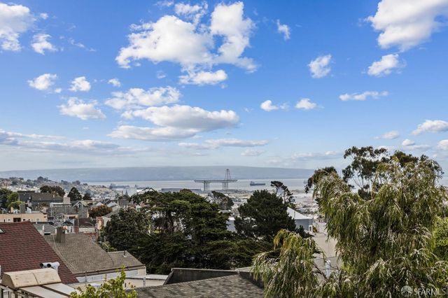 373 Chenery Street, San Francisco, CA 94131