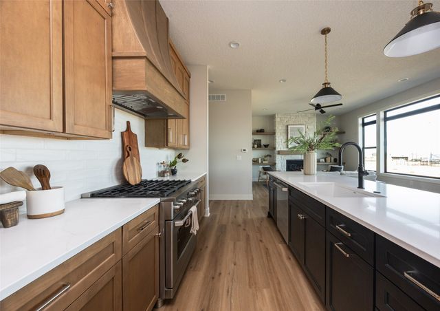 575 NW Mosaic Avenue, Waukee, IA 50263