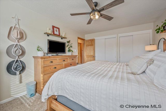 609 WESTERN HILLS BLVD, Cheyenne, WY 82009