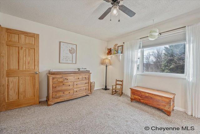 609 WESTERN HILLS BLVD, Cheyenne, WY 82009
