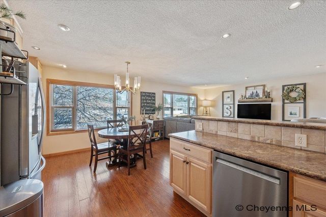 609 WESTERN HILLS BLVD, Cheyenne, WY 82009