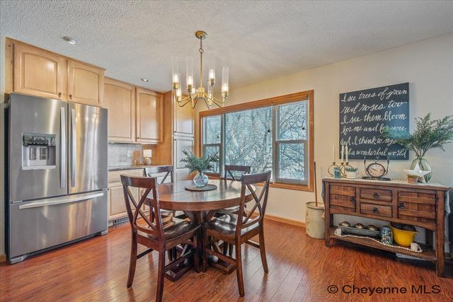 609 WESTERN HILLS BLVD, Cheyenne, WY 82009