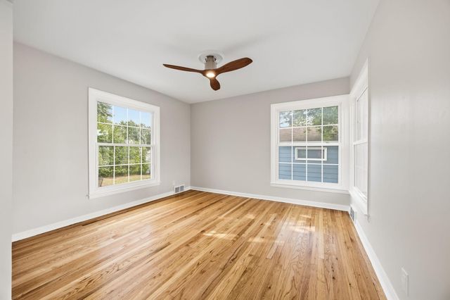 2951 Independence Avenue S, Saint Louis Park, MN 55426