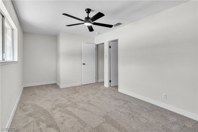 163 Greenbriar Townhouse Way, Las Vegas, NV 89121