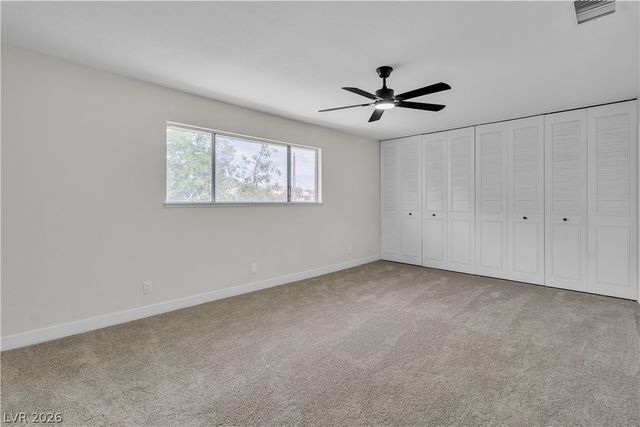 163 Greenbriar Townhouse Way, Las Vegas, NV 89121