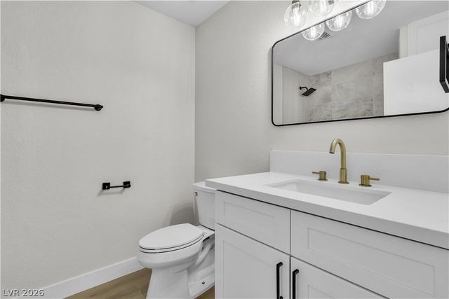 163 Greenbriar Townhouse Way, Las Vegas, NV 89121