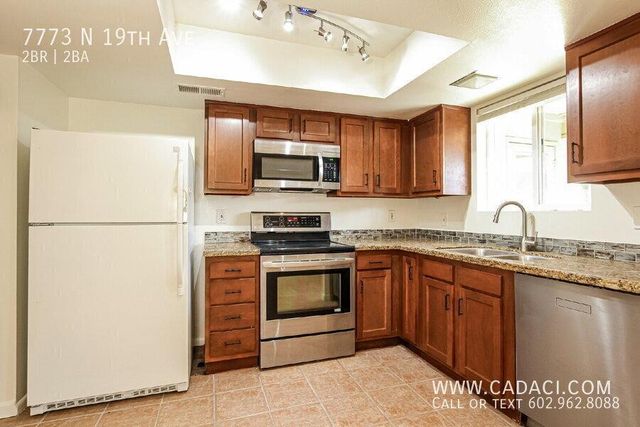 7773 N 19th Avenue, Phoenix, AZ 85021