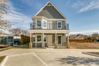 560 S Coppell Road E, Coppell, TX 75019
