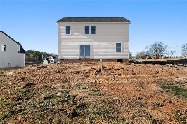 105 Indian Wells Court, Harmony, NC 28634