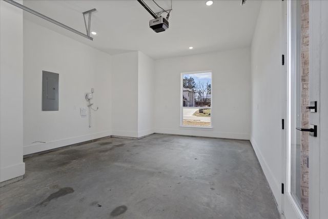 186 Acorn Trail, Denison, TX 75020
