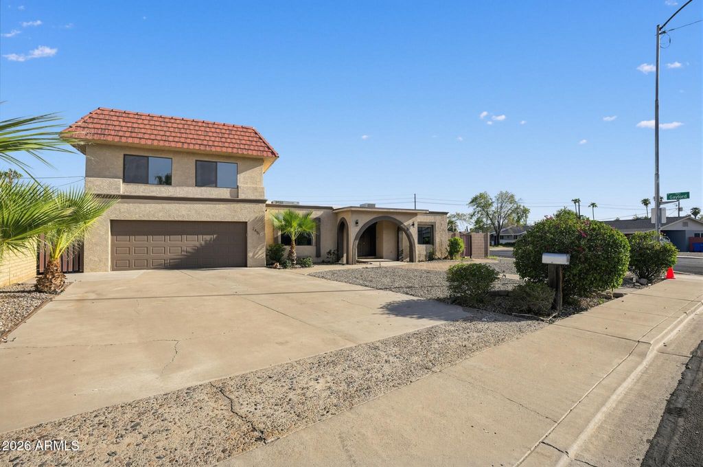 2451 E GLENCOVE Street, Mesa, AZ 85213 — photo 2