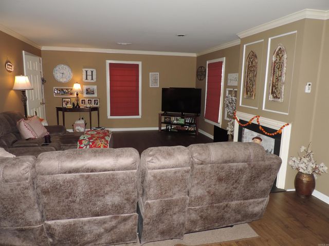 527 S Main, Dumas, AR 71639