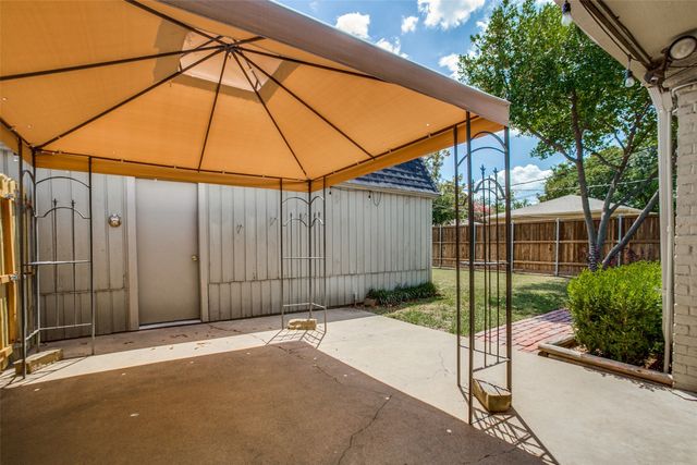 7758 Dentcrest Drive, Dallas, TX 75254