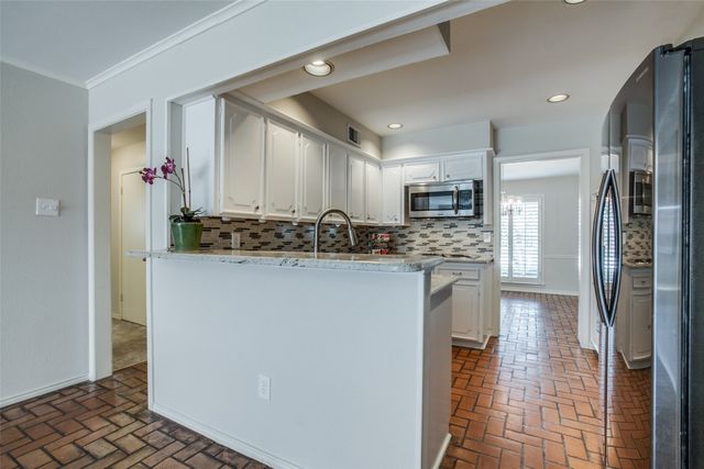 7758 Dentcrest Drive, Dallas, TX 75254