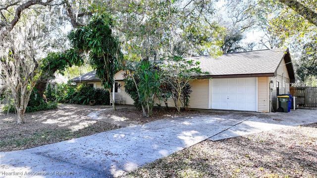 2141 Sullivan Street, Sebring, FL 33875