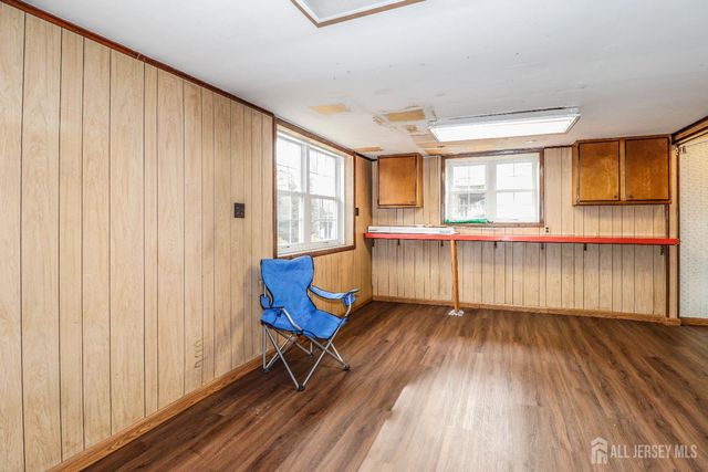 56 Homer Place, Metuchen, NJ 08840