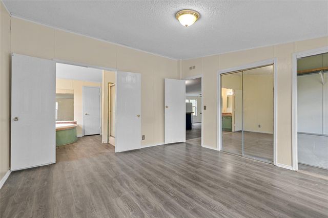 177 County Road 2803, Cleveland, TX 77327