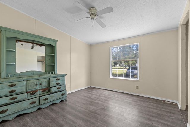 177 County Road 2803, Cleveland, TX 77327