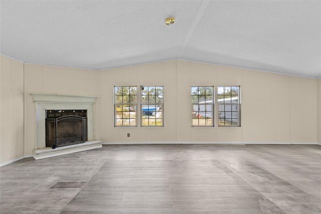 177 County Road 2803, Cleveland, TX 77327