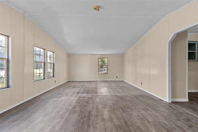 177 County Road 2803, Cleveland, TX 77327