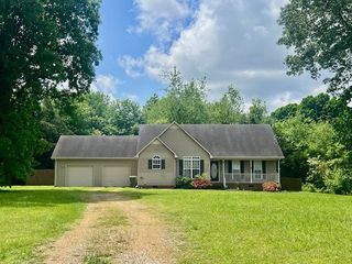 51 Hunters Ridge Dr, S, Fayetteville, TN 37334