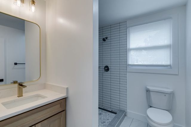 3814 Plantation Dr, Hermitage, TN 37076