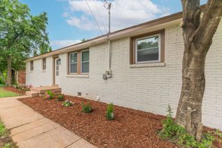 3814 Plantation Dr, Hermitage, TN 37076