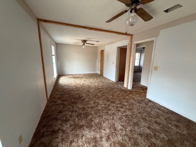 683 Farm Road 2820, Sumner, TX 75486