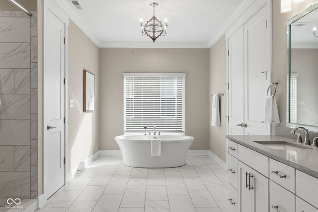 4359 Prairie Falcon Drive, Zionsville, IN 46077